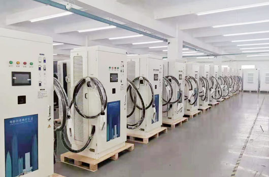 为什么新能源汽车充电桩采用交流充电桩？(图1)